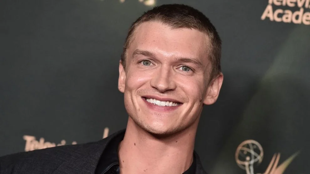 Connor Storrie em foto de divulgação
